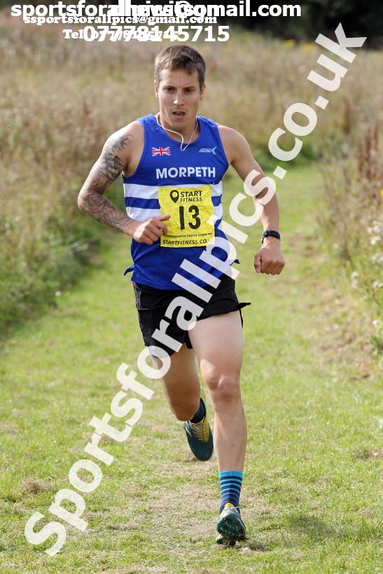 Senior mens relay 2019 Sunderland Harriers Open Cross Country. Photo:  David T. Hewitson/Sports for All Pics